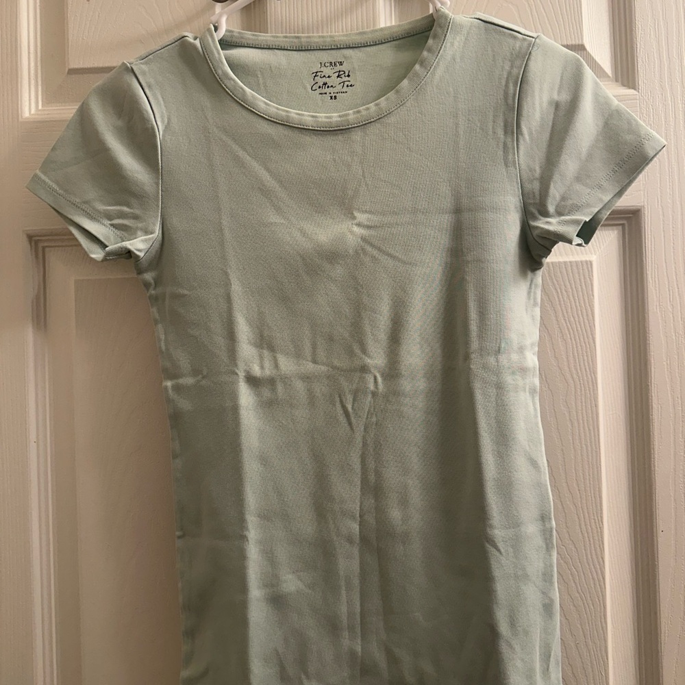 J. Crew Women Green Fitted Short Sleeve Tee - Picture 3 of 7